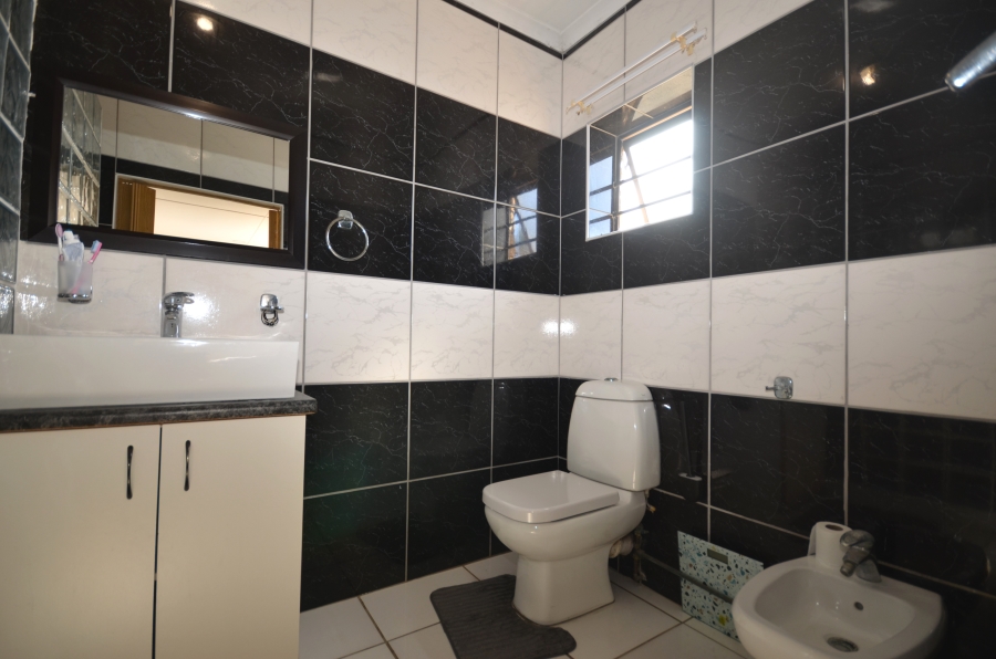 3 Bedroom Property for Sale in Gonubie Eastern Cape